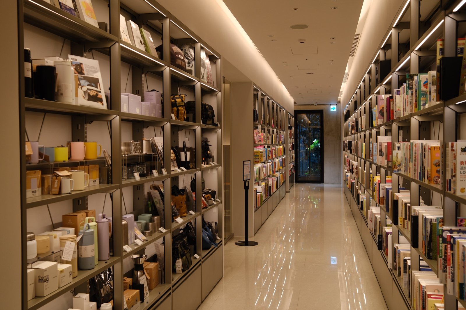 Share Lounge 台中老佛爺店 Room C 獨立包廂